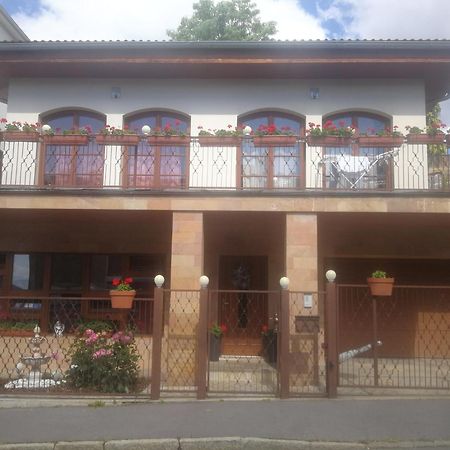 Villa Barrandov Pokoj 3 プラハ エクステリア 写真