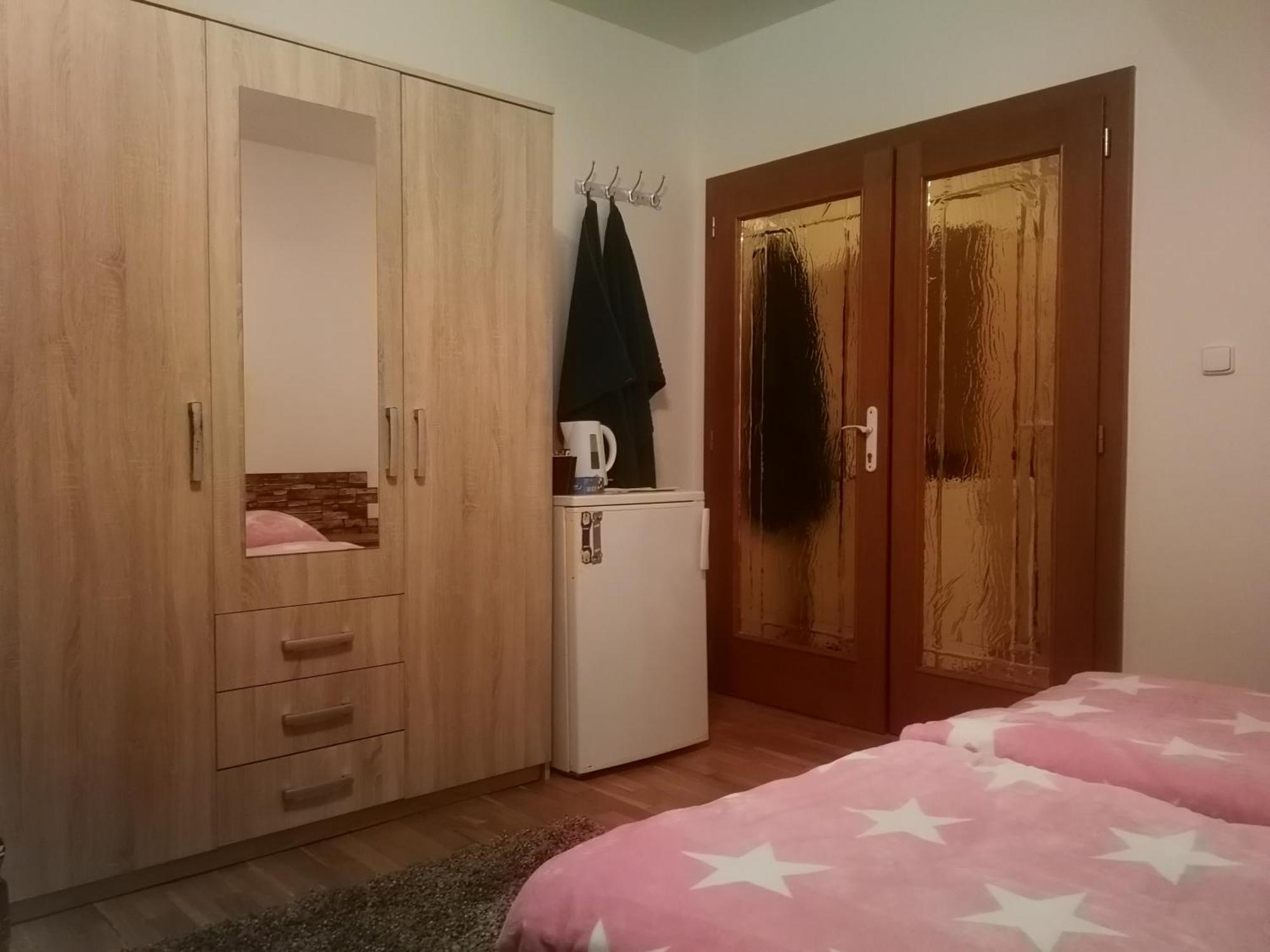 Villa Barrandov Pokoj 3 プラハ エクステリア 写真